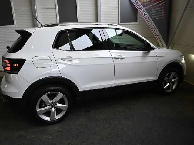 Volkswagen T-Cross Style