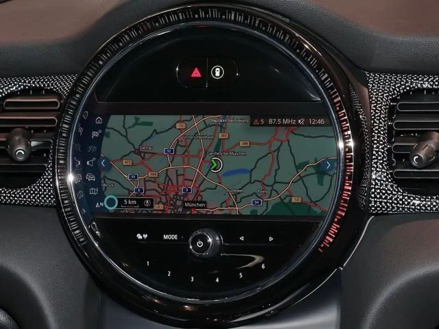 MINI Cooper 5 Tür. JCW Pano.DrivAss LED 17Zoll