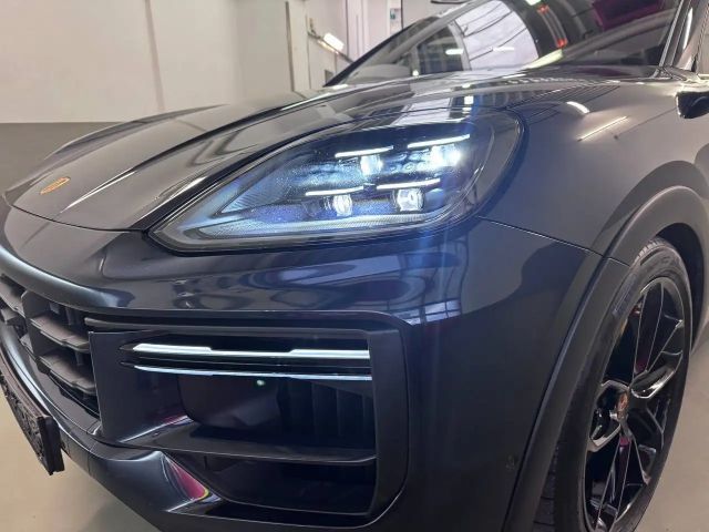 Porsche Cayenne E-Hybrid Turbo