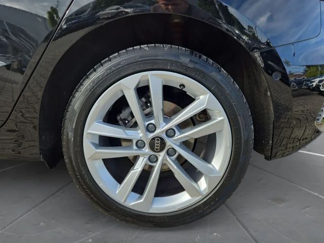 Audi A3 30 TDI S-Tronic Sedan