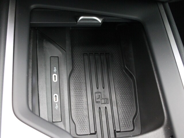 Volkswagen Passat 1.5 eTSI DSG Variant