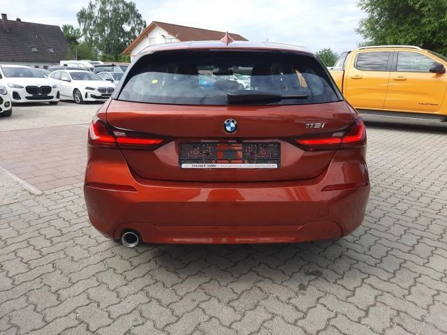 BMW 118 118i Sedan