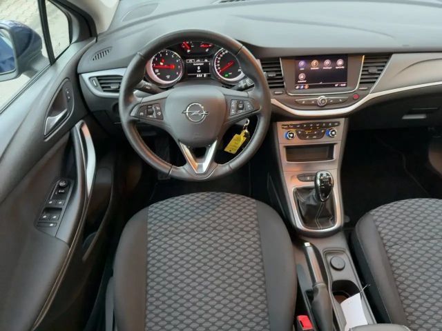 Opel Astra Edition Sports Tourer