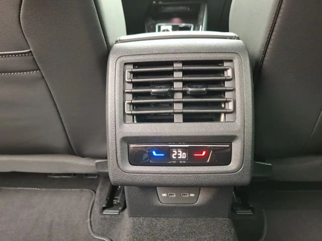 Volkswagen Golf DSG Sport