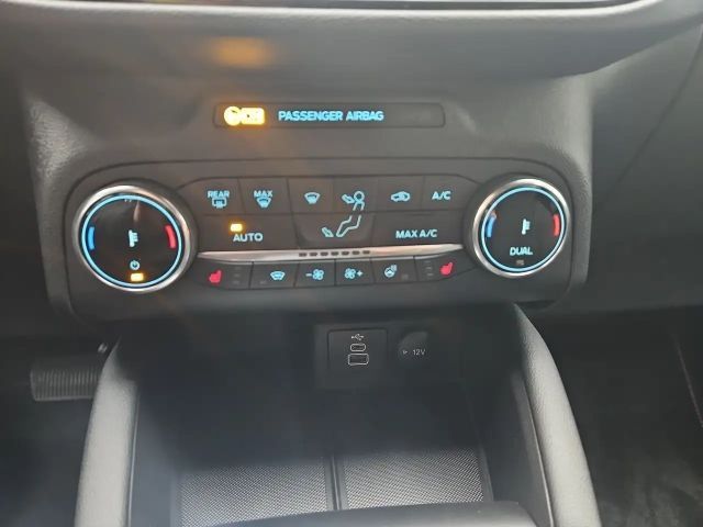 Ford Kuga Plug in Hybrid ST Line X