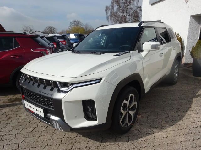 SsangYong Torres 2WD Quartz