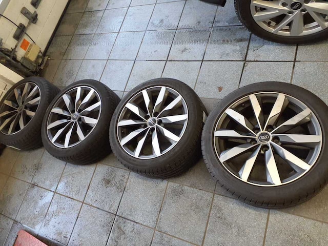 Audi A4 35 TFSI Avant S-Line