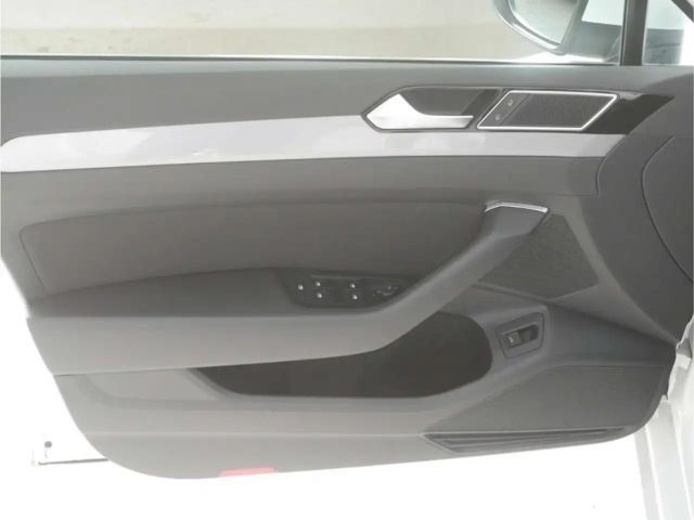 Volkswagen Passat 2.0 TDI Business DSG Variant