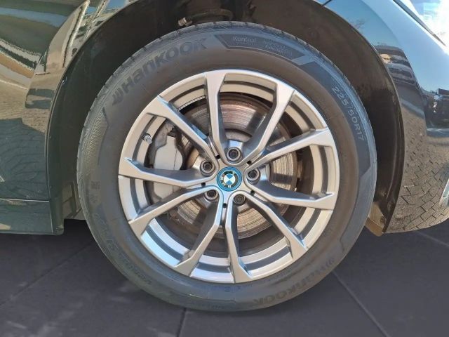 BMW 330 330e Sport Line Touring