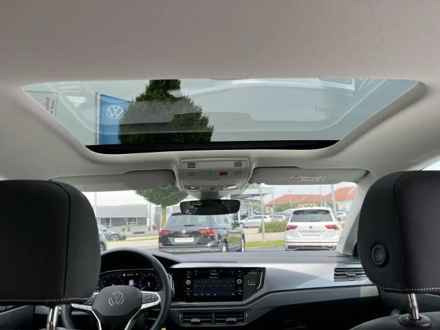 Volkswagen Polo 1.0 TSI DSG Style