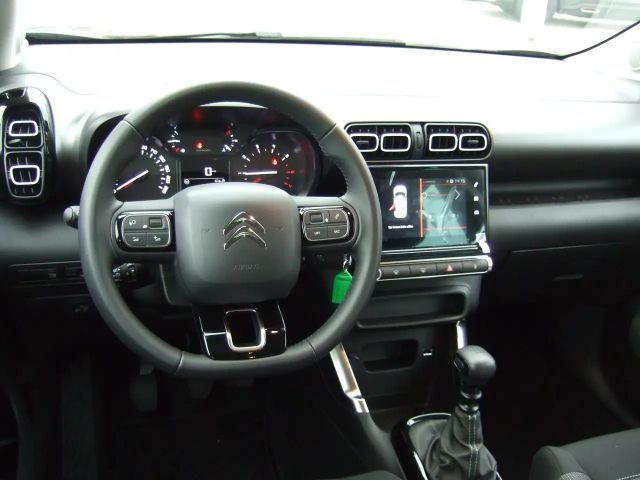 Citroën C3 Aircross Benziner 6-Gang Allwetterreifen Klima PDC LED