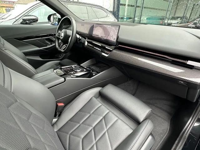 BMW 520 520d M-Sport Touring xDrive