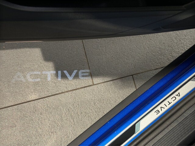 Volkswagen T-Roc T-ROC 1.0    CL   BT081 TSIM6F