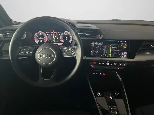 Audi A3 30 TFSI S-Tronic Sedan