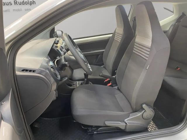 Volkswagen up! Move Move up!