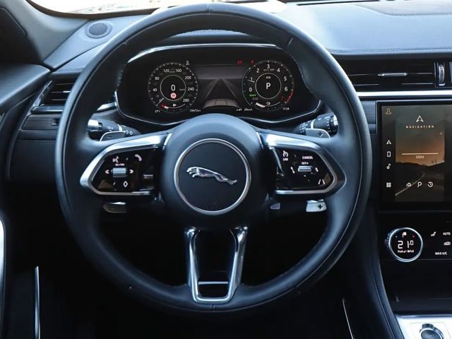 Jaguar F-Pace AWD P400e S