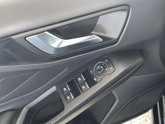 Ford Focus ST Line Vignale