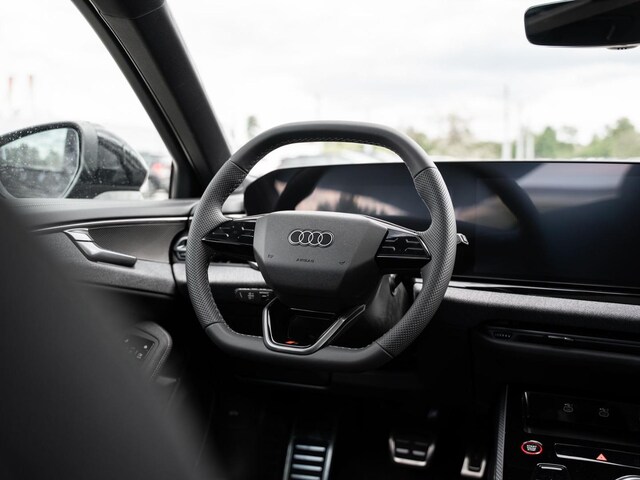 Audi A6 Avant Quattro S-Tronic