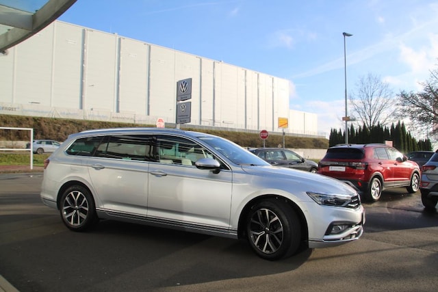 Volkswagen Passat 1.5 TSI DSG Variant