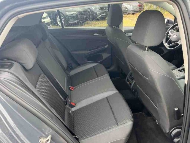 Volkswagen Golf 1.5 TSI Golf VIII
