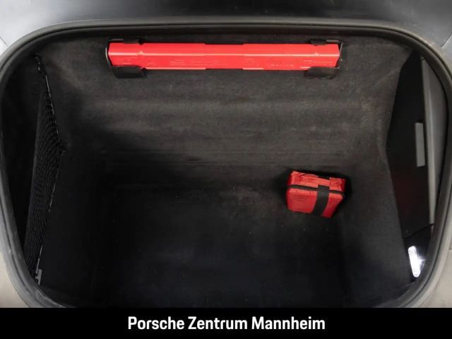 Porsche 992 4 Cabrio Carrera GTS