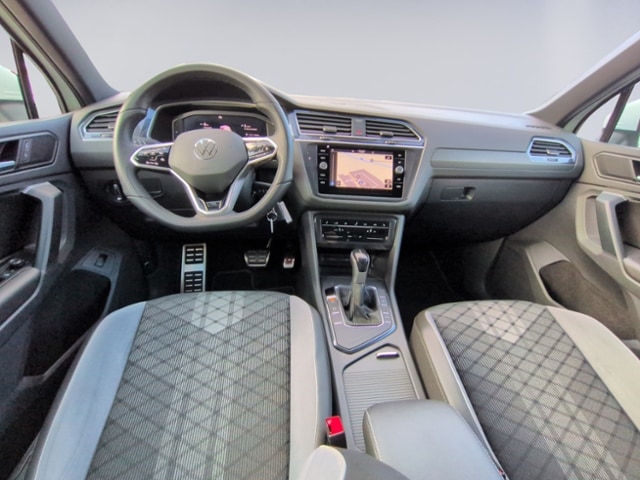 Volkswagen Tiguan 1.5 TSI DSG R-Line