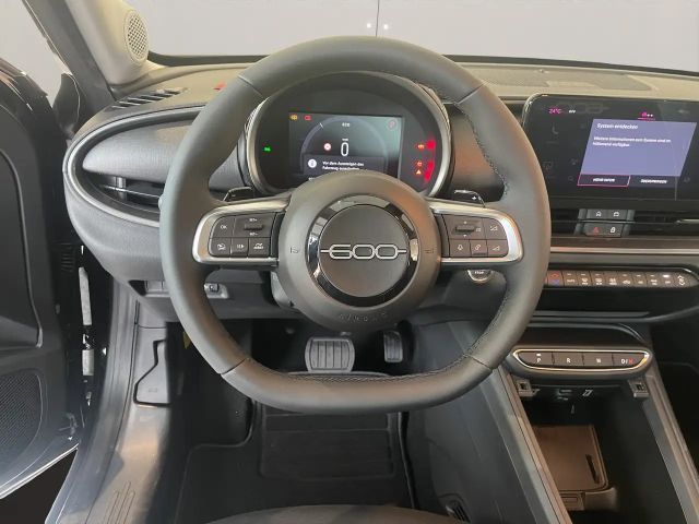 Fiat 600e 1.2 Matrix+LED+SHZ+Winterp.+LM+PDC+SoundSys