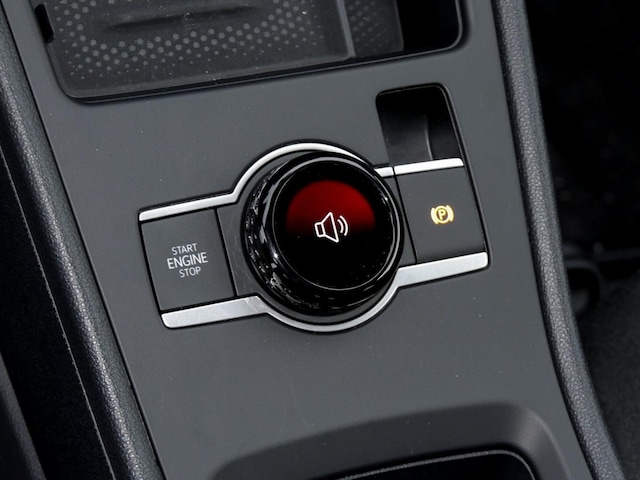 Volkswagen T-Roc 1.5 eTSI DSG R-Line