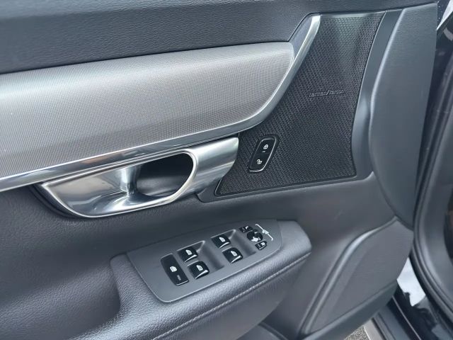 Volvo V90 Cross Country AWD