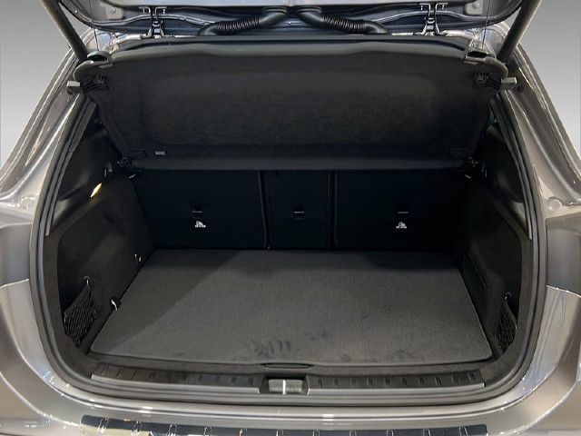 Mercedes-Benz GLA 200 AMG Line