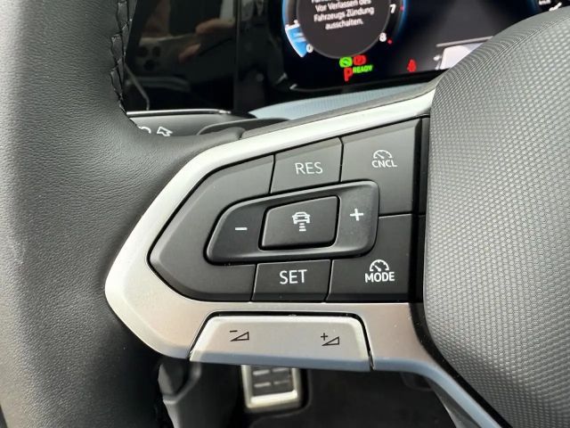 Volkswagen Golf 1.5 eTSI DSG Golf VIII