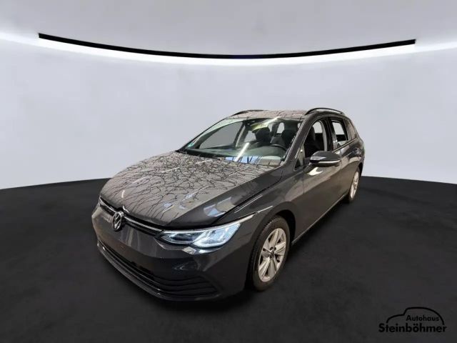 Volkswagen Golf 1.5 eTSI DSG Life Variant