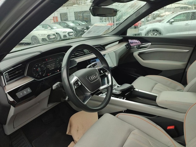 Audi Q8 e-tron 55 Quattro