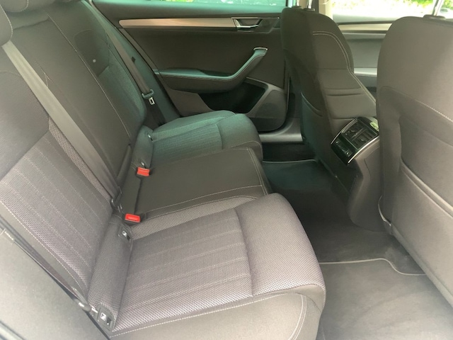 Skoda Superb 2.0 TSI Combi Style Style