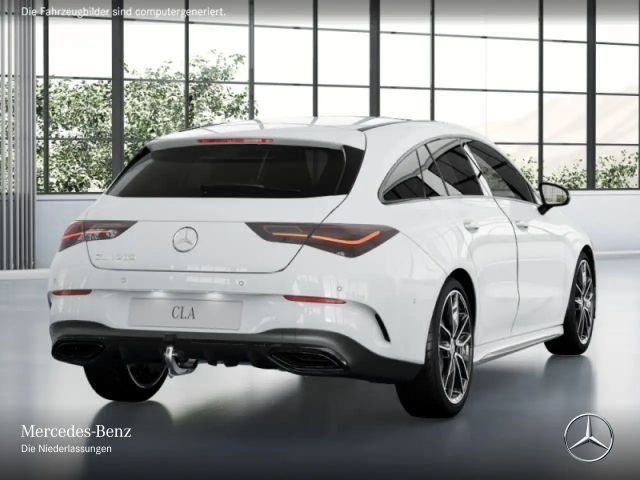 Mercedes-Benz CLA 200 AMG Line