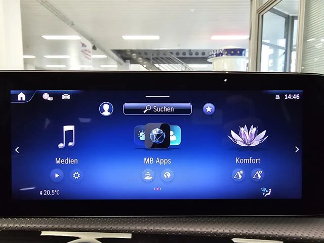 Mercedes-Benz A 180 AMG Line