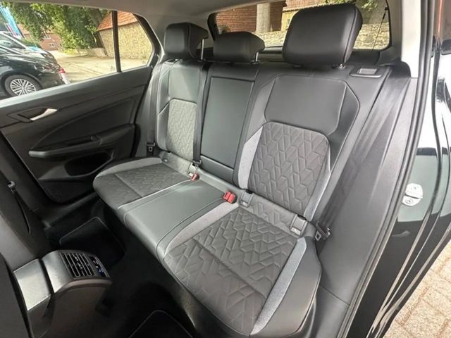 Volkswagen Golf DSG Golf VIII Plus