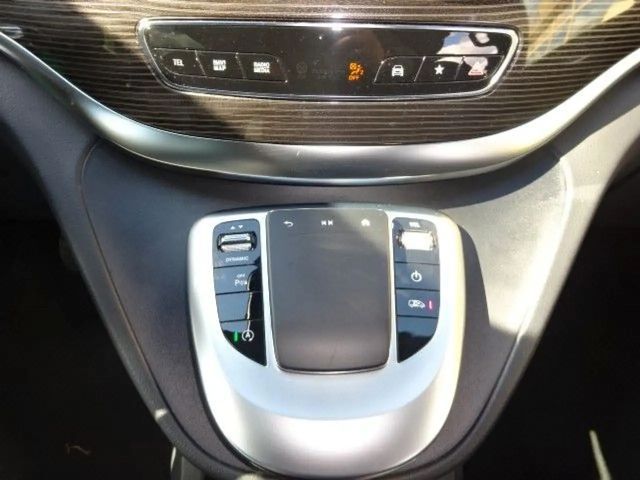 Mercedes-Benz V 300 V 300 d