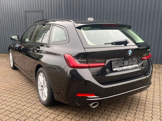 BMW 318 318i Touring