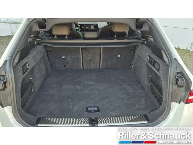 BMW 540 540d M-Sport Touring xDrive