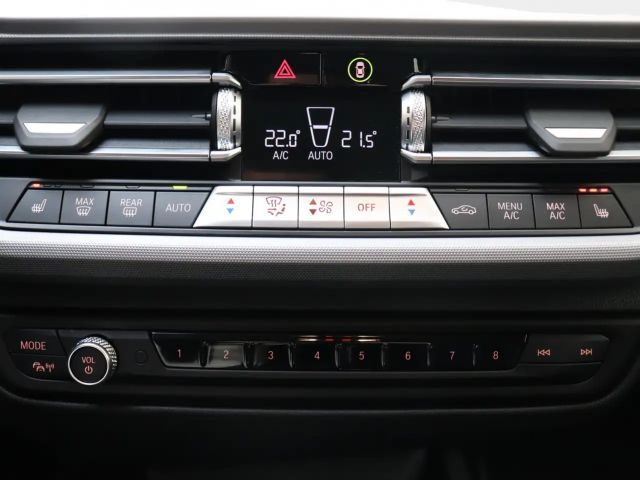 BMW 118 118i Advantage pakket Sedan