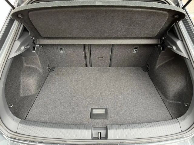 Volkswagen T-Roc 1.5 TSI DSG R-Line