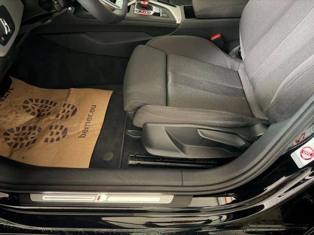 Audi A4 35 TDI S-Line