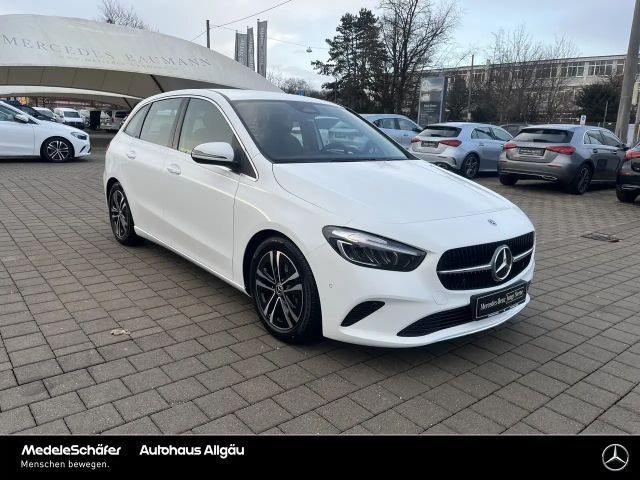 Mercedes-Benz B 180 Progressive