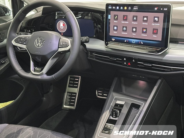 Volkswagen Golf 1.5 eTSI DSG Variant