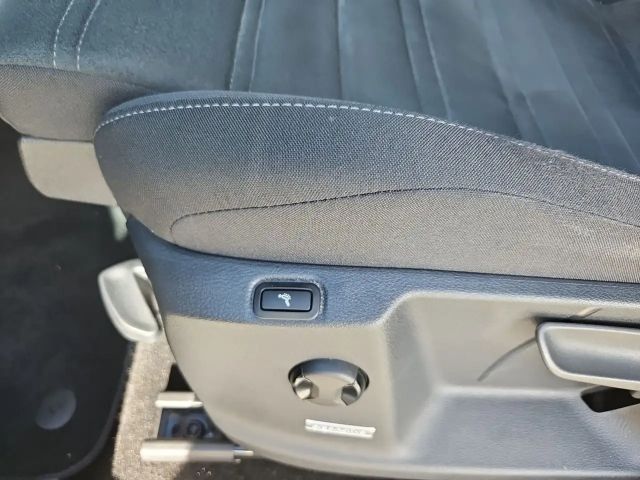 Volkswagen Touran 2.0 TDI Comfortline DSG