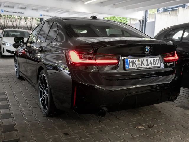 BMW 320 320d M-Sport Sedan xDrive