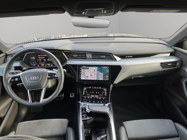 Audi Q8 e-tron 50 Quattro S-Line