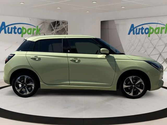Suzuki Swift Flash Hybrid