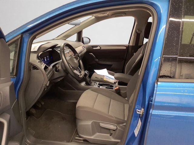 Volkswagen Touran Touran 1,5 TSI NAVI/LED/PDC/Sitzheizung vo./u.v.m.